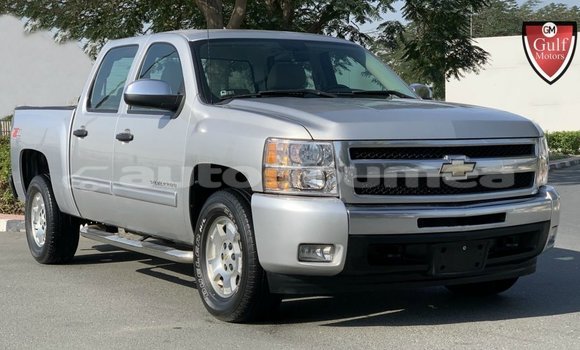 Buy Import Chevrolet Silverado Other Car in Import - Dubai in Iles Buy Import Chevrolet Silverado Other Car in Import - Dubai in Iles