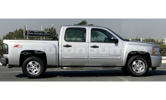 Buy Import Chevrolet Silverado Other Car in Import - Dubai in Iles Buy Import Chevrolet Silverado Other Car in Import - Dubai in Iles