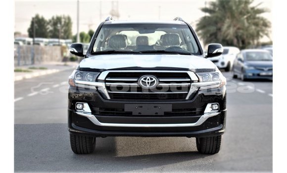 Acheter Import Voiture Toyota Land Cruiser Noir à Import - Dubai, Iles Acheter Import Voiture Toyota Land Cruiser Noir à Import - Dubai, Iles
