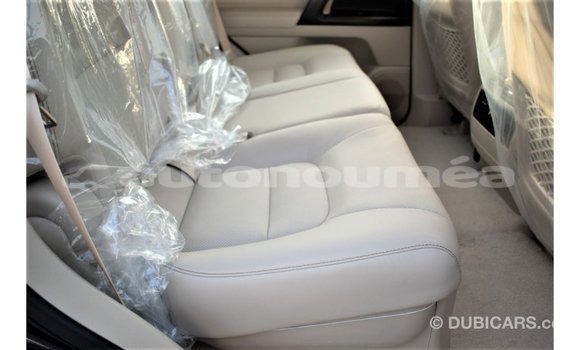 Acheter Import Voiture Toyota Land Cruiser Noir à Import - Dubai, Iles Acheter Import Voiture Toyota Land Cruiser Noir à Import - Dubai, Iles