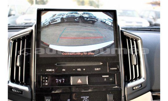 Acheter Import Voiture Toyota Land Cruiser Noir à Import - Dubai, Iles Acheter Import Voiture Toyota Land Cruiser Noir à Import - Dubai, Iles