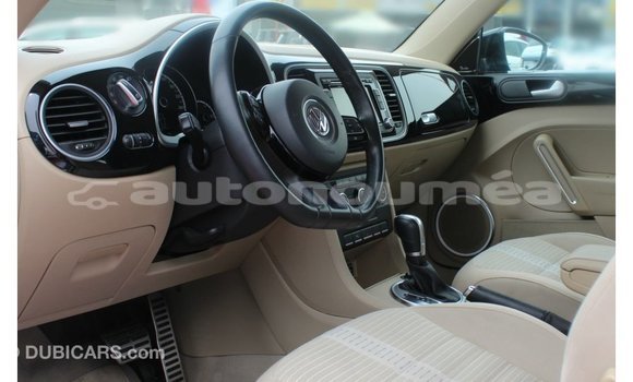 Acheter Import Voiture Volkswagen Beetle Bleu à Import - Dubai, Iles Acheter Import Voiture Volkswagen Beetle Bleu à Import - Dubai, Iles