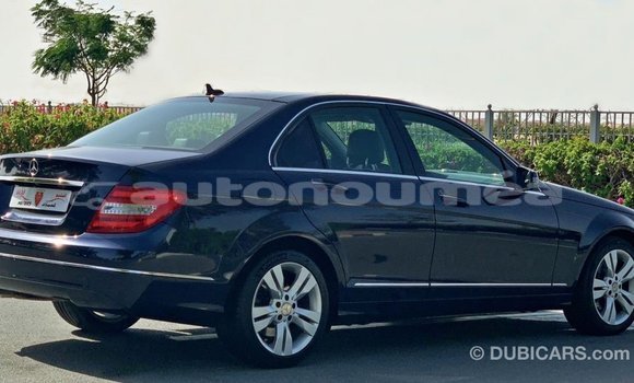 Buy Import Mercedes-Benz 200 Blue Car in Import - Dubai in Iles Buy Import Mercedes-Benz 200 Blue Car in Import - Dubai in Iles