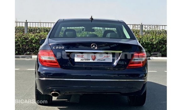 Buy Import Mercedes-Benz 200 Blue Car in Import - Dubai in Iles Buy Import Mercedes-Benz 200 Blue Car in Import - Dubai in Iles