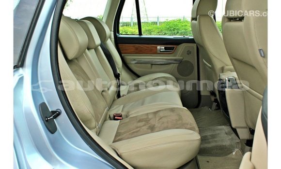 Buy Import Land Rover Range Rover Blue Car in Import - Dubai in Iles Buy Import Land Rover Range Rover Blue Car in Import - Dubai in Iles