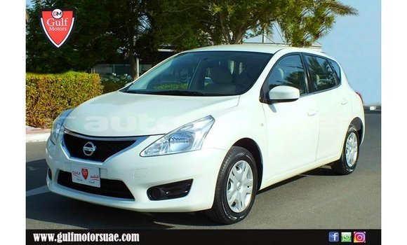 Buy Import Nissan Tiida White Car in Import - Dubai in Iles Buy Import Nissan Tiida White Car in Import - Dubai in Iles