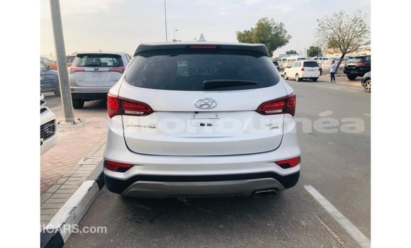 Acheter Import Voiture Hyundai Santa Fe Autre à Import - Dubai, Iles Acheter Import Voiture Hyundai Santa Fe Autre à Import - Dubai, Iles