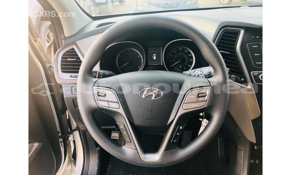 Acheter Import Voiture Hyundai Santa Fe Autre à Import - Dubai, Iles Acheter Import Voiture Hyundai Santa Fe Autre à Import - Dubai, Iles