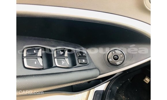 Acheter Import Voiture Hyundai Santa Fe Autre à Import - Dubai, Iles Acheter Import Voiture Hyundai Santa Fe Autre à Import - Dubai, Iles