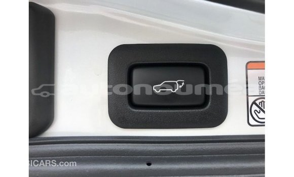 Acheter Import Voiture Lexus LX Blanc à Import - Dubai, Iles Acheter Import Voiture Lexus LX Blanc à Import - Dubai, Iles