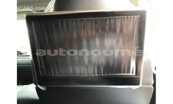 Acheter Import Voiture Lexus LX Blanc à Import - Dubai, Iles Acheter Import Voiture Lexus LX Blanc à Import - Dubai, Iles