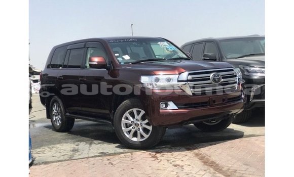 Acheter Import Voiture Toyota Land Cruiser Rouge à Import - Dubai, Iles Acheter Import Voiture Toyota Land Cruiser Rouge à Import - Dubai, Iles
