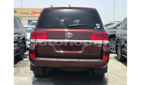 Acheter Import Voiture Toyota Land Cruiser Rouge à Import - Dubai, Iles Acheter Import Voiture Toyota Land Cruiser Rouge à Import - Dubai, Iles