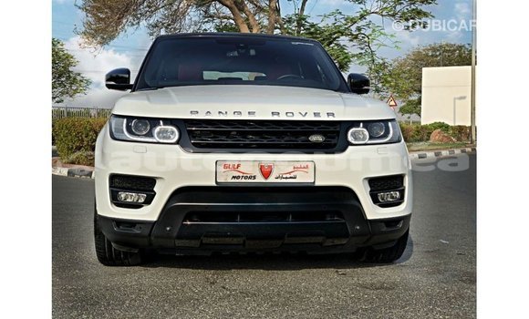 Buy Import Land Rover Range Rover White Car in Import - Dubai in Iles Buy Import Land Rover Range Rover White Car in Import - Dubai in Iles