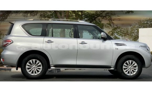 Buy Import Nissan Patrol Other Car in Import - Dubai in Iles Buy Import Nissan Patrol Other Car in Import - Dubai in Iles