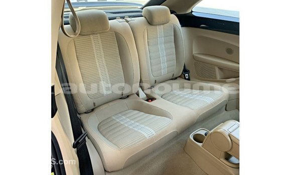 Acheter Import Voiture Volkswagen Beetle Noir à Import - Dubai, Iles Acheter Import Voiture Volkswagen Beetle Noir à Import - Dubai, Iles