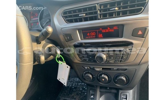 Buy Import Peugeot 301 White Car in Import - Dubai in Iles Buy Import Peugeot 301 White Car in Import - Dubai in Iles