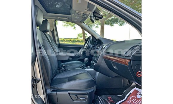 Buy Import Land Rover Defender Other Car in Import - Dubai in Iles Buy Import Land Rover Defender Other Car in Import - Dubai in Iles