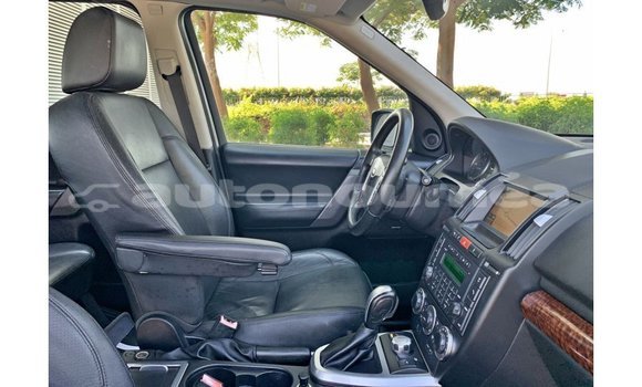 Buy Import Land Rover Defender Other Car in Import - Dubai in Iles Buy Import Land Rover Defender Other Car in Import - Dubai in Iles