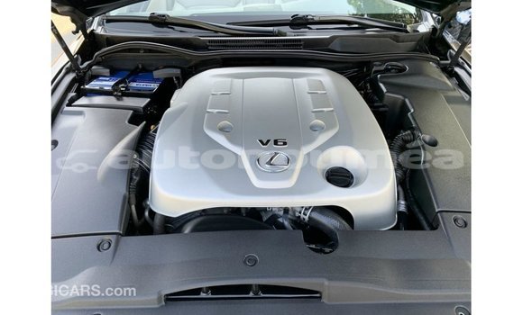 Buy Import Lexus IS Black Car in Import - Dubai in Iles Buy Import Lexus IS Black Car in Import - Dubai in Iles