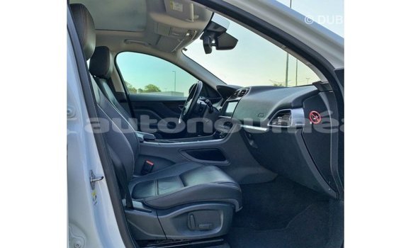 Buy Import Jaguar F-Pace White Car in Import - Dubai in Iles Buy Import Jaguar F-Pace White Car in Import - Dubai in Iles