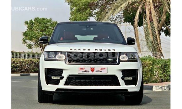 Buy Import Land Rover Range Rover White Car in Import - Dubai in Iles Buy Import Land Rover Range Rover White Car in Import - Dubai in Iles