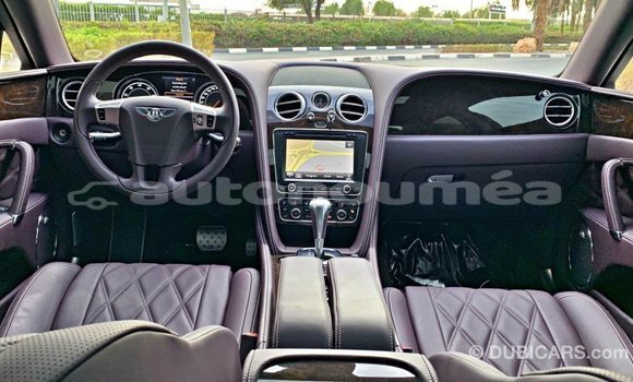 Acheter Import Voiture Bentley Flying Spur Autre à Import - Dubai, Iles Acheter Import Voiture Bentley Flying Spur Autre à Import - Dubai, Iles