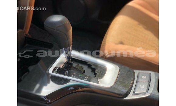 Acheter Import Voiture Toyota Fortuner Blanc à Import - Dubai, Iles Acheter Import Voiture Toyota Fortuner Blanc à Import - Dubai, Iles