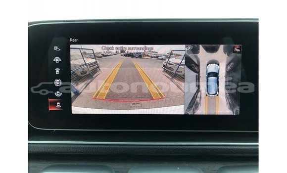 Acheter Import Voiture Mercedes-Benz GLE Blanc à Import - Dubai, Iles Acheter Import Voiture Mercedes-Benz GLE Blanc à Import - Dubai, Iles