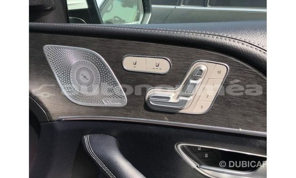 Acheter Import Voiture Mercedes-Benz GLE Blanc à Import - Dubai, Iles Acheter Import Voiture Mercedes-Benz GLE Blanc à Import - Dubai, Iles