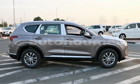 Acheter Import Voiture Hyundai Santa Fe Marron à Import - Dubai, Iles Acheter Import Voiture Hyundai Santa Fe Marron à Import - Dubai, Iles