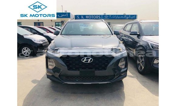 Buy Import Hyundai Santa Fe Green Car in Import - Dubai in Iles Buy Import Hyundai Santa Fe Green Car in Import - Dubai in Iles