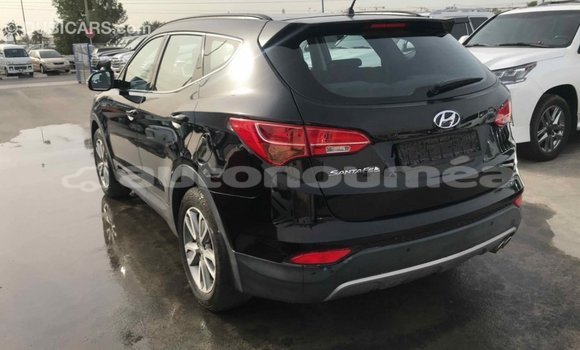 Acheter Import Voiture Hyundai Santa Fe Noir à Import - Dubai, Iles Acheter Import Voiture Hyundai Santa Fe Noir à Import - Dubai, Iles