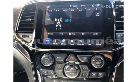 Acheter Import Voiture Jeep Cherokee Noir à Import - Dubai, Iles Acheter Import Voiture Jeep Cherokee Noir à Import - Dubai, Iles