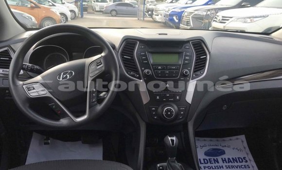 Acheter Import Voiture Hyundai Santa Fe Noir à Import - Dubai, Iles Acheter Import Voiture Hyundai Santa Fe Noir à Import - Dubai, Iles
