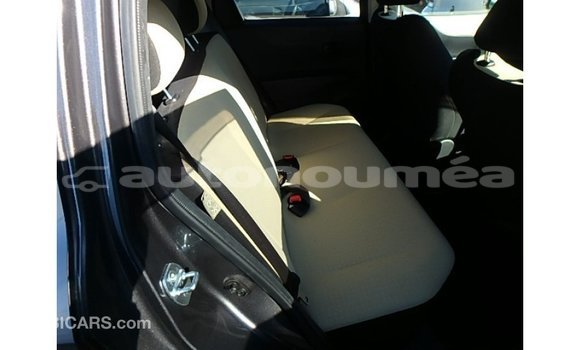 Acheter Import Voiture Toyota Vitz Autre à Import - Dubai, Iles Acheter Import Voiture Toyota Vitz Autre à Import - Dubai, Iles
