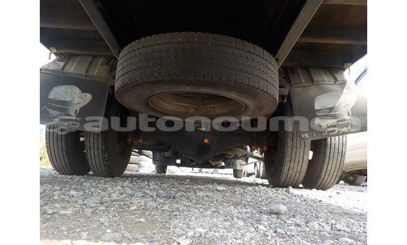 Acheter Import Voiture Isuzu Rodeo Blanc à Import - Dubai, Iles Acheter Import Voiture Isuzu Rodeo Blanc à Import - Dubai, Iles