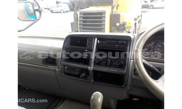 Acheter Import Voiture Mitsubishi i Bleu à Import - Dubai, Iles Acheter Import Voiture Mitsubishi i Bleu à Import - Dubai, Iles