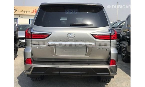 Acheter Import Voiture Lexus LX Autre à Import - Dubai, Iles Acheter Import Voiture Lexus LX Autre à Import - Dubai, Iles