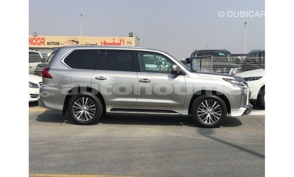 Acheter Import Voiture Lexus LX Autre à Import - Dubai, Iles Acheter Import Voiture Lexus LX Autre à Import - Dubai, Iles