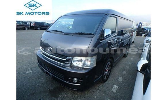 Acheter Import Voiture Toyota Hiace Autre à Import - Dubai, Iles Acheter Import Voiture Toyota Hiace Autre à Import - Dubai, Iles