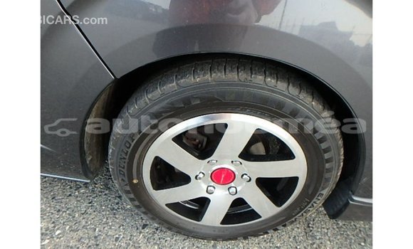 Acheter Import Voiture Toyota Hiace Autre à Import - Dubai, Iles Acheter Import Voiture Toyota Hiace Autre à Import - Dubai, Iles