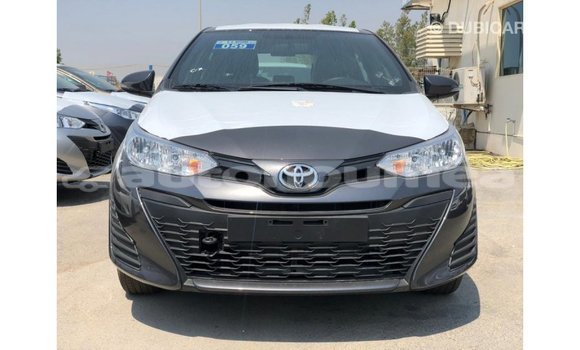 Buy Import Toyota Yaris Other Car in Import - Dubai in Iles Buy Import Toyota Yaris Other Car in Import - Dubai in Iles