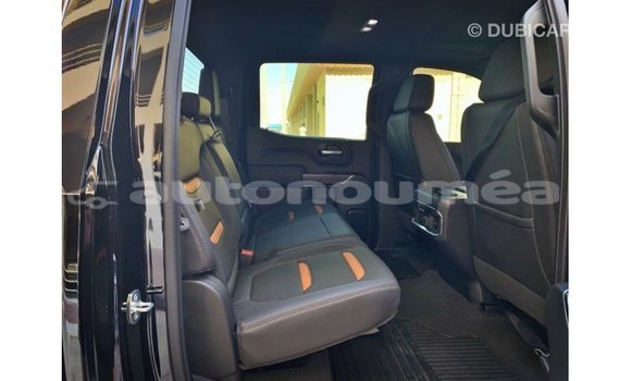 Buy Import GMC Sierra Black Car in Import - Dubai in Iles Buy Import GMC Sierra Black Car in Import - Dubai in Iles