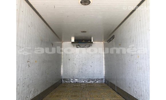 Acheter Import Voiture Mitsubishi i Blanc à Import - Dubai, Iles Acheter Import Voiture Mitsubishi i Blanc à Import - Dubai, Iles