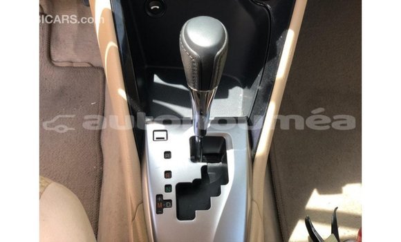 Acheter Import Voiture Toyota Yaris Blanc à Import - Dubai, Iles Acheter Import Voiture Toyota Yaris Blanc à Import - Dubai, Iles