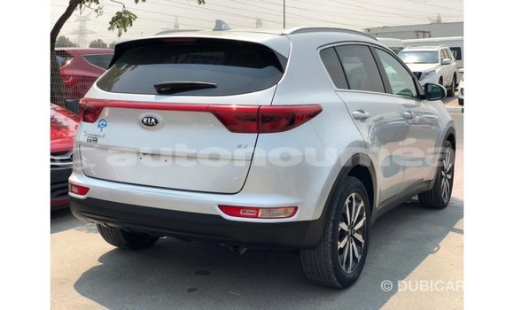 Buy Import Kia Sportage Other Car in Import - Dubai in Iles Buy Import Kia Sportage Other Car in Import - Dubai in Iles