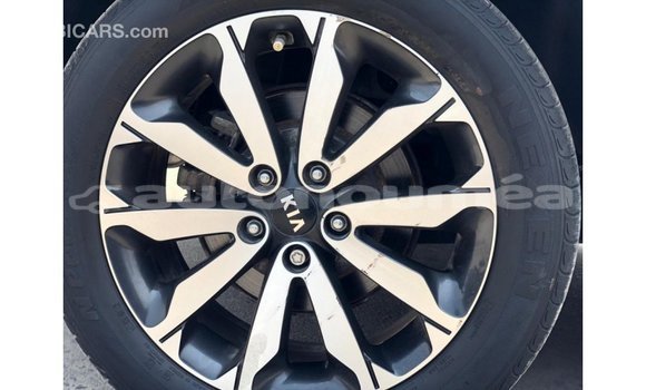 Buy Import Kia Sportage Other Car in Import - Dubai in Iles Buy Import Kia Sportage Other Car in Import - Dubai in Iles