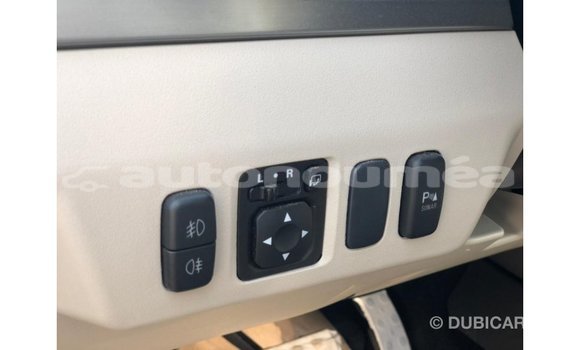 Acheter Import Voiture Mitsubishi Pajero Noir à Import - Dubai, Iles Acheter Import Voiture Mitsubishi Pajero Noir à Import - Dubai, Iles