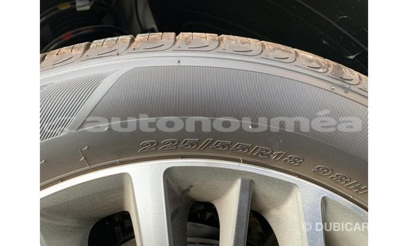 Acheter Import Voiture Hyundai Tucson Blanc à Import - Dubai, Iles Acheter Import Voiture Hyundai Tucson Blanc à Import - Dubai, Iles